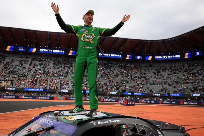 Daniel Suarez, JR Motorsports Chevrolet