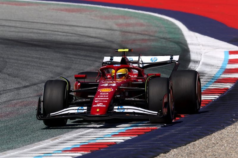 Lewis Hamilton, Ferrari