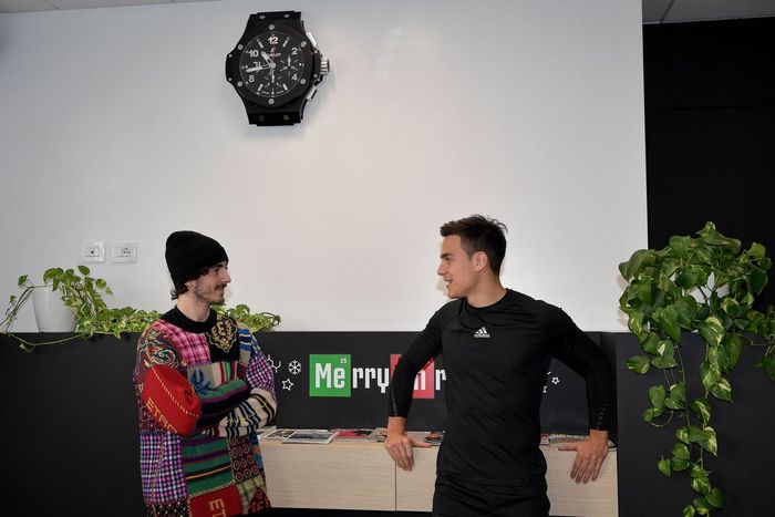 Calciatore della Juventus Paulo Dybala incontra Francesco Bagnaia