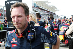Крістіан Хорнер, керівникRed Bull Racing Team на стартовій решітці