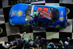Ganador, Aric Almirola, Ford