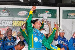 Race winner Aric Almirola, Ford