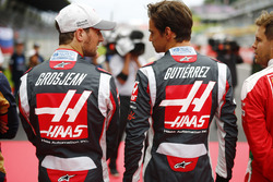 Romain Grosjean, Haas F1 Team VF-16, Esteban Gutiérrez, Haas F1 Team VF-16