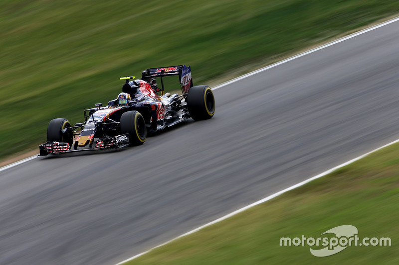 Carlos Sainz, Scuderia Toro Rosso