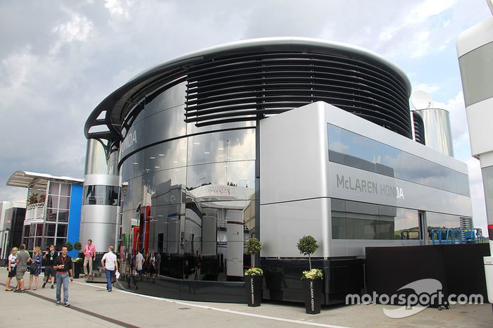 McLaren-Honda motorhome