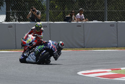Андреа Янноне, Ducati Team, Хорхе Лоренсо, Yamaha Factory Racing crash