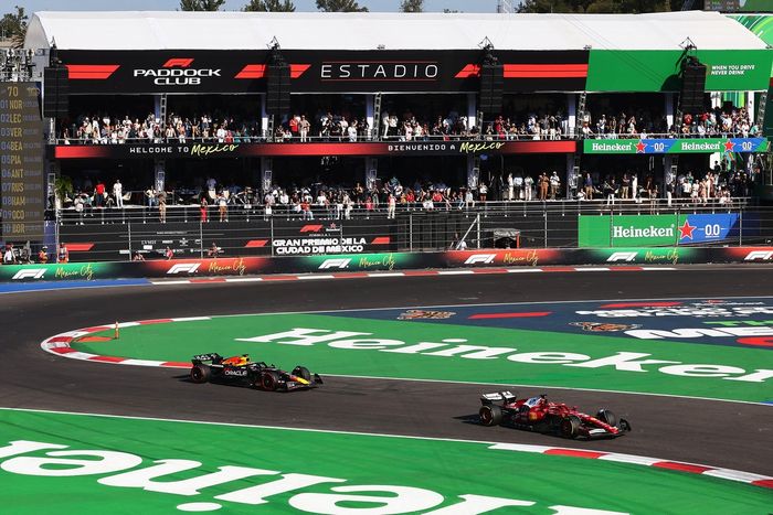 Charles Leclerc, Ferrari, Max Verstappen, Red Bull Racing