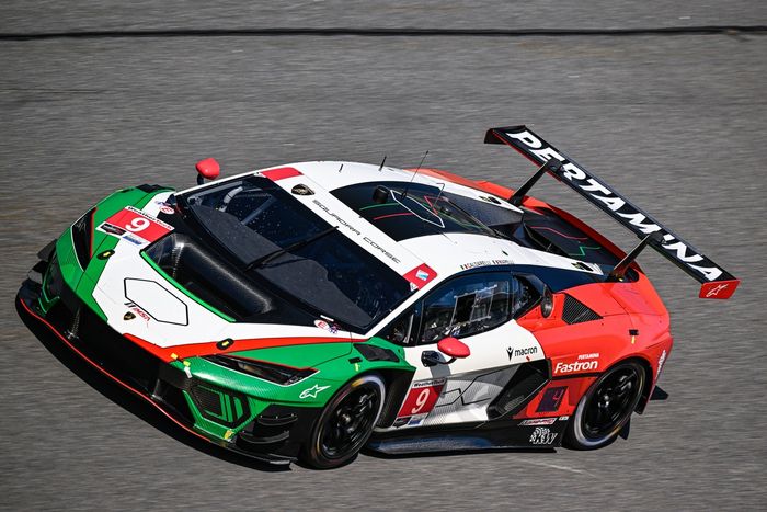#9 Pfaff Motorsports Lamborghini Huracan GT3 EVO2: Andrea Caldarelli, Marco Mapelli