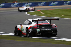 #91 Porsche Team Porsche 911 RSR: Richard Lietz, Frédéric Makowiecki