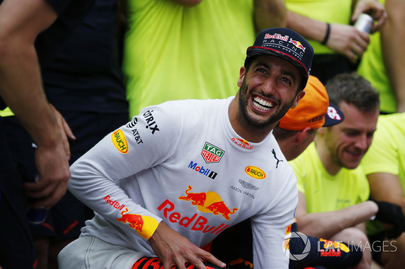 third place Daniel Ricciardo, Red Bull Racing, celebrates, his team
