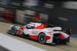 #7 Toyota Gazoo Racing, Toyota TS050 Hybrid: Mike Conway, Kamui Kobayashi, Jose Maria Lopez