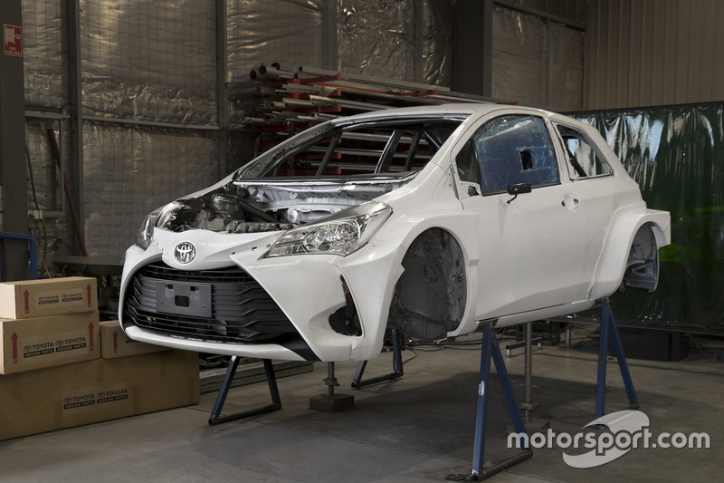 Toyota Yaris AP4