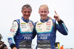 Polesitter Ashley Sutton, Team BMR Subaru Levorg, Jason Plato, Team BMR Subaru Levorg GT