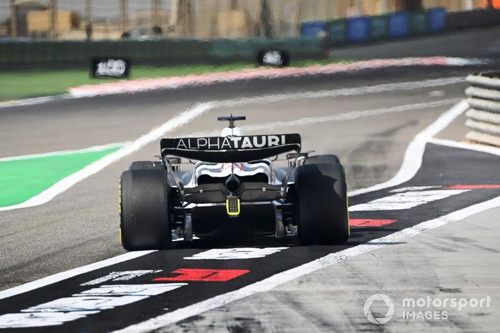 Nyck de Vries, AlphaTauri AT04