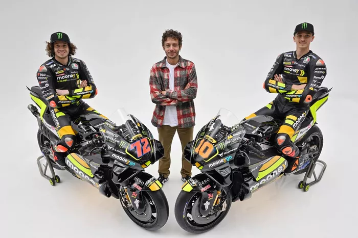 Luca Marini, Marco Bezzecchi, VR46 Racing Team con Valentino Rossi
