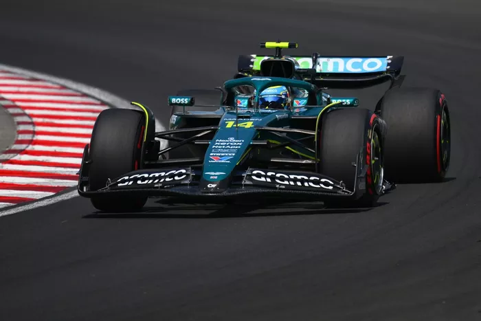 Fernando Alonso, Aston Martin Racing