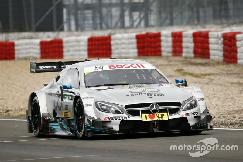Mick Schumacher menggeber Mercedes-AMG C63 DTM