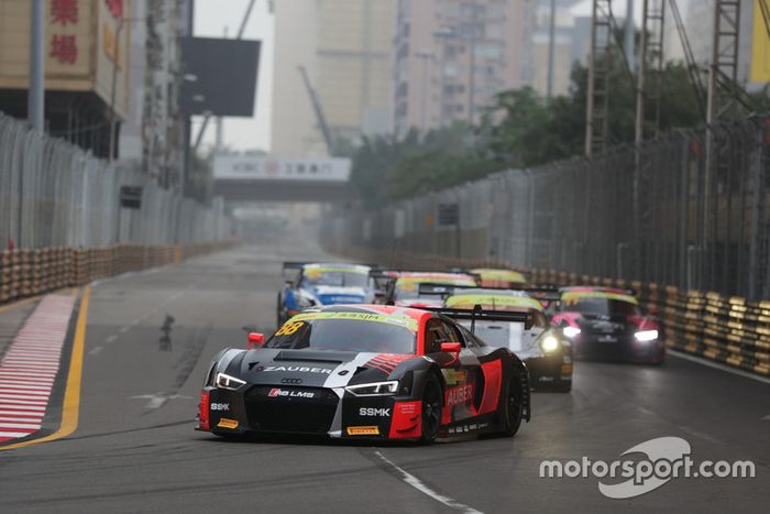 #88 Audi Sport Team WRT Speedstar Audi R8 LMS: Dries Vanthoor