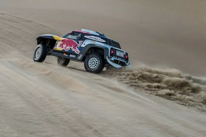#308 X-Raid Mini JCW Team: Cyril Despres, Jean-Paul Cottret