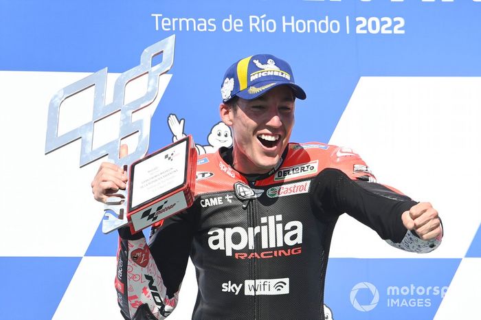 Podio: ganador Aleix Espargaró, Aprilia Racing Team