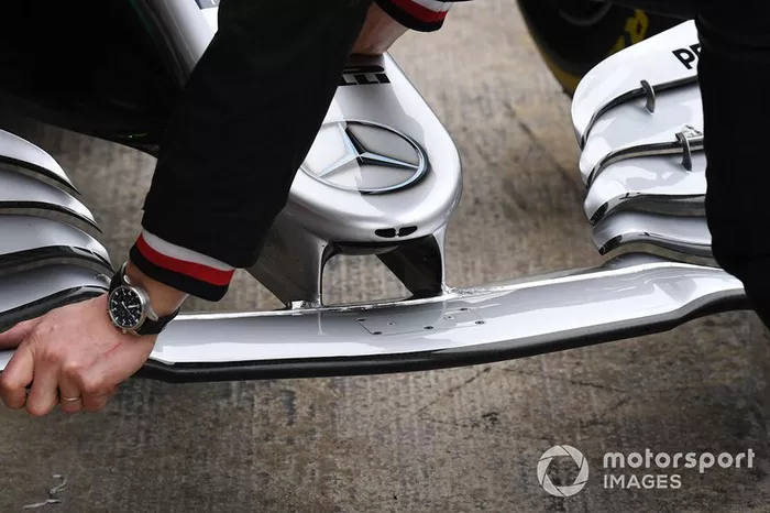 Mercedes-AMG F1 W10 detalle del alerón delantero