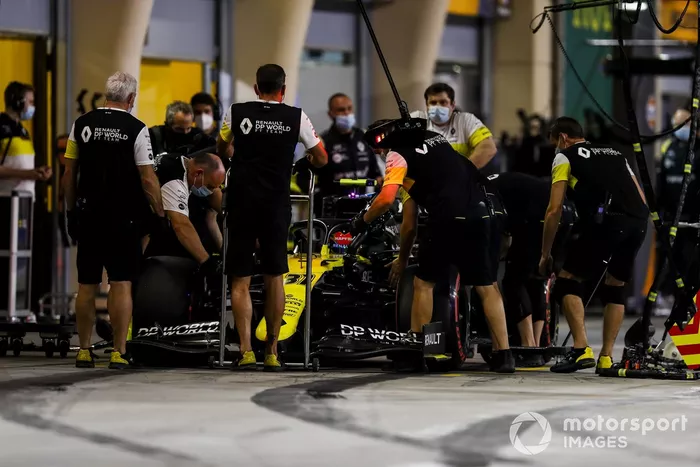Esteban Ocon, Renault F1 Team R.S.20