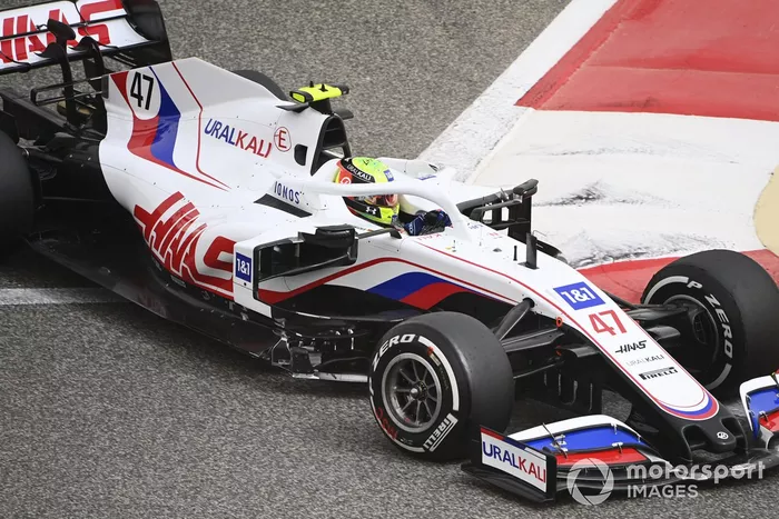 Mick Schumacher, Haas VF-21 