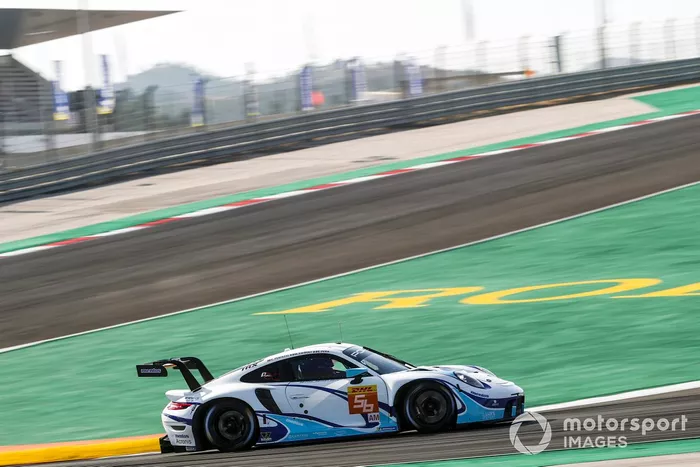 #56 Team Project 1 Porsche 911 RSR - 19: Egidio Perfetti, Matteo Cairoli, Riccardo Pera 