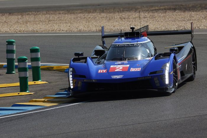 #2 Cadillac Racing Cadillac V-Series.R de Earl Bamber, Alex Lynn, Richard Westbrook