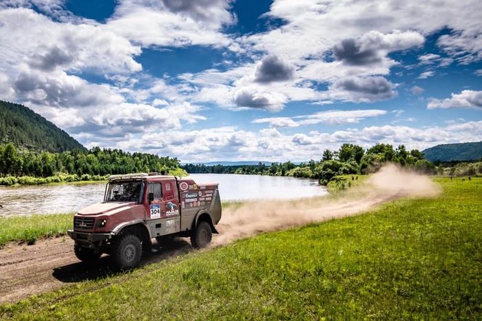 Siarhey Viazovich, MAZ 6440RR