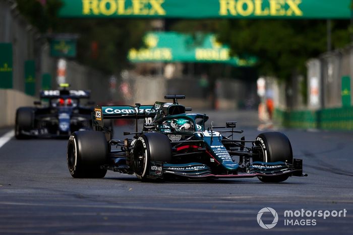 Lance Stroll, Aston Martin AMR21, Pierre Gasly, AlphaTauri AT02