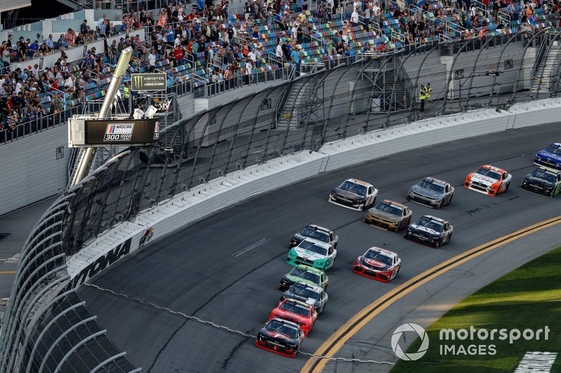Race winner Michael Annett, JR Motorsports Chevrolet