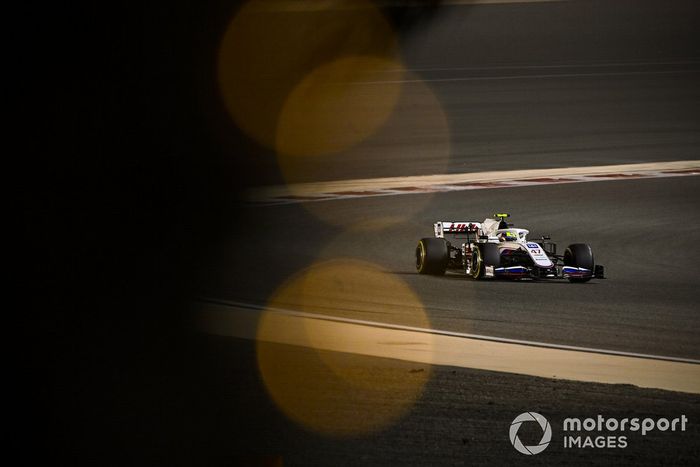 Mick Schumacher, Haas VF-21 