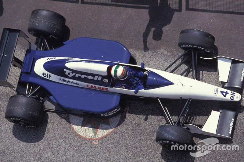 ティレル020ホンダ 中嶋悟、ローラLC89B 鈴木亜久里1/43 ONYX ティレル020ホンダ 中嶋悟、ローラLC89B 鈴木亜久里1/43 ONYX