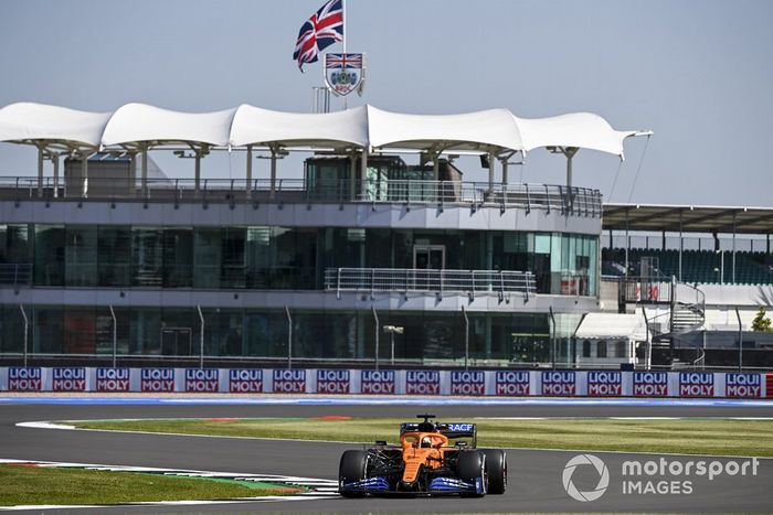 Carlos Sainz Jr., McLaren MCL35