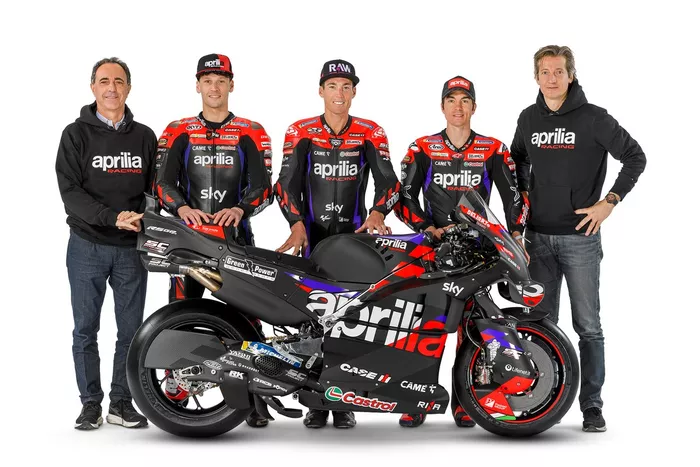 Lorenzo Savadori, Aleix Espargaró, Maverick Viñales, Aprilia Racing