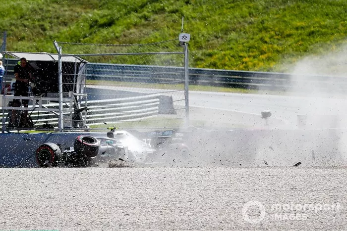 L'accident de Valtteri Bottas, Mercedes AMG W10 