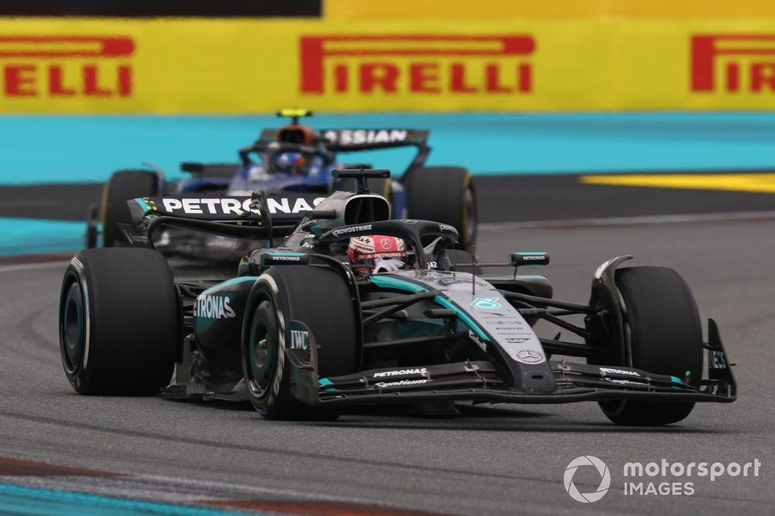 George Russell, Mercedes, Carlos Sainz, Williams