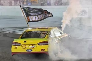 Joey Logano, Team Penske, Ford Fusion Shell Pennzoil celebrates his Championship