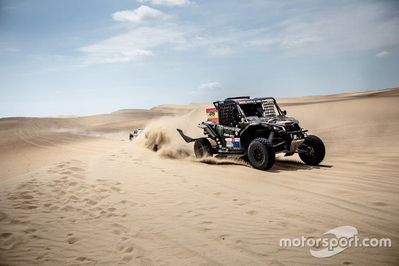 #358 CAN-AM: Жерард Фаррес, Даніель Оліверас Каррера