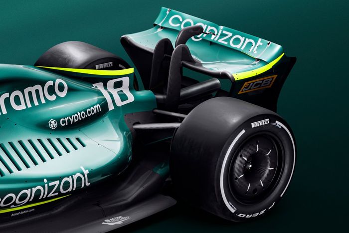 Aston Martin AMR22 detalles