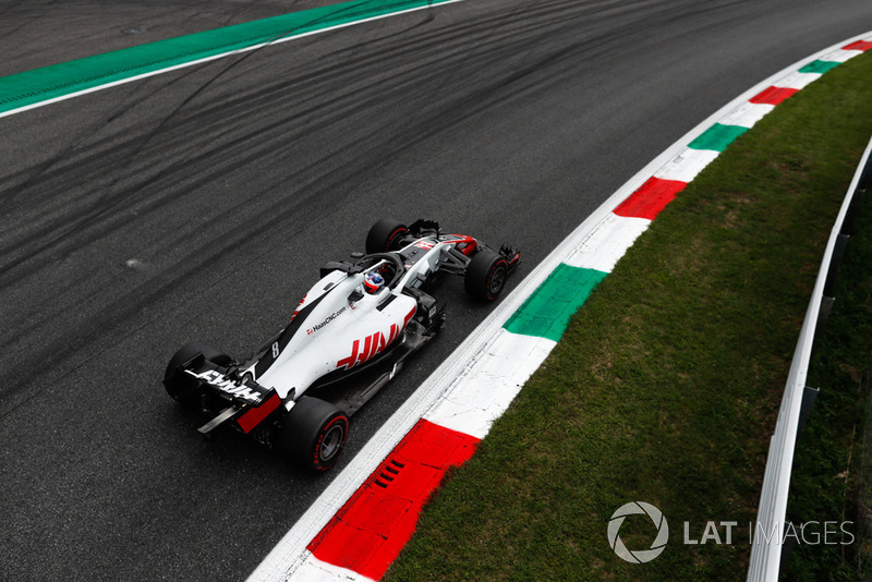 Grosjean qualifies sixth