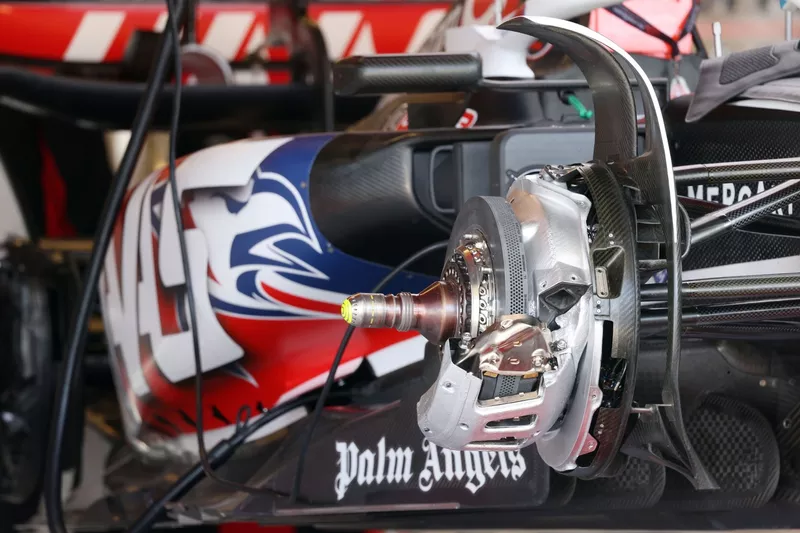 Haas VF-24 detail