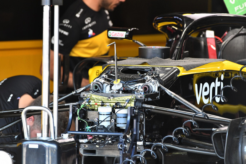 Передня підвіска Renault Sport F1 Team R.S. 18