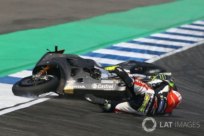Cal Crutchlow, Team LCR Honda crash