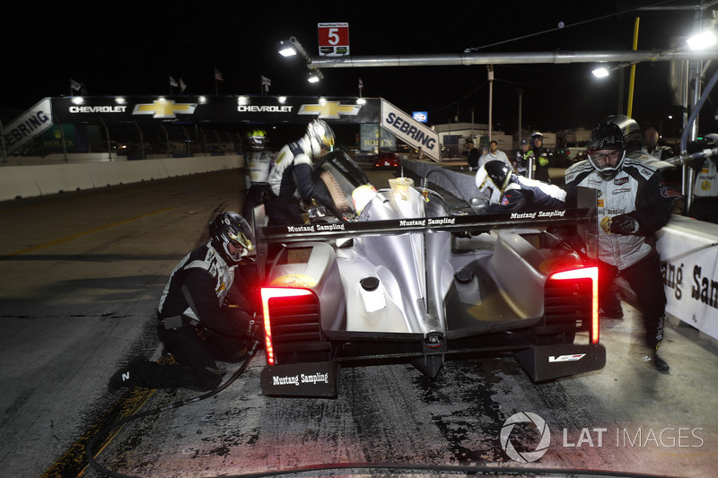 #5 Action Express Racing Cadillac DPi, P: Joao Barbosa, Christian Fittipaldi, Filipe Albuquerque, pi