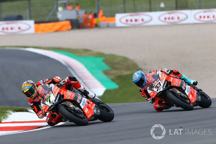 Chaz Davies, Aruba.it Racing-Ducati SBK Team, Marco Melandri, Aruba.it Racing-Ducati SBK Team