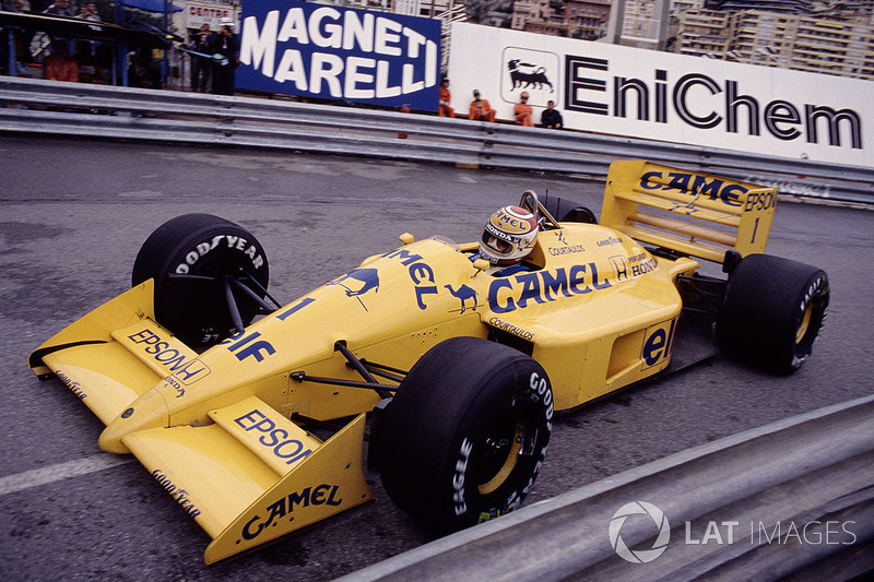 18: Nelson+Piquet: 116 GPs (56,86% dos disputados)