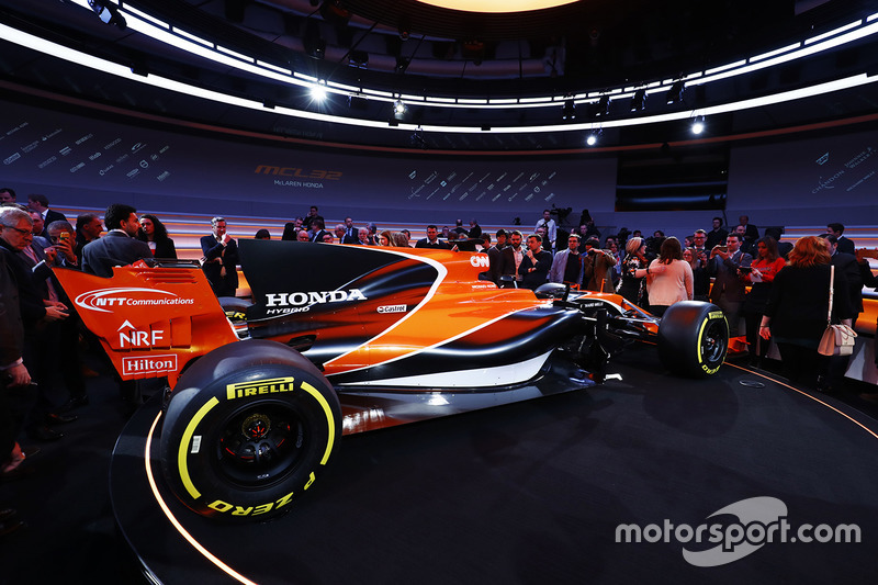 McLaren MCL32