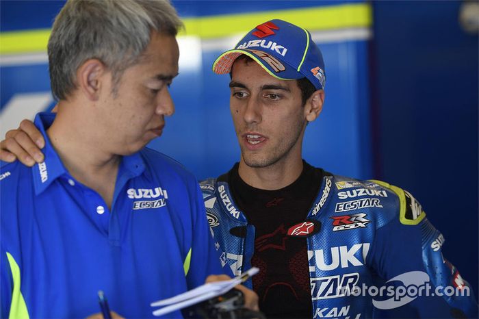 Shinichi Sahara, Team Suzuki MotoGP  líder de proyecto, Alex Rins, Team Suzuki MotoGP